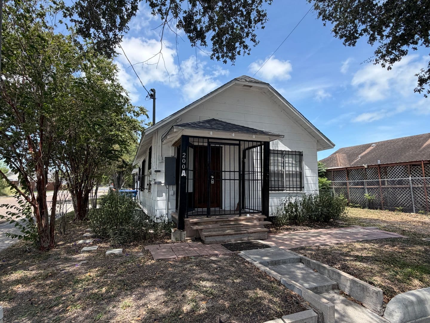 Corpus Christi House: 200 Clemmer Street Unit A