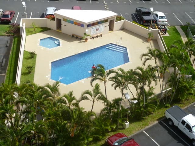 Honolulu Apartment: 5210 #902 Likini St.