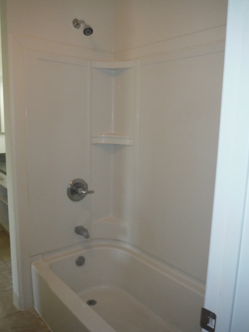 Honolulu Apartment: 271R Mananai Pl