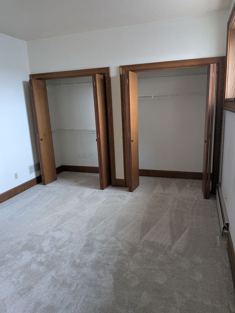 Stevens Point Apartment: 1408 Strongs Ave