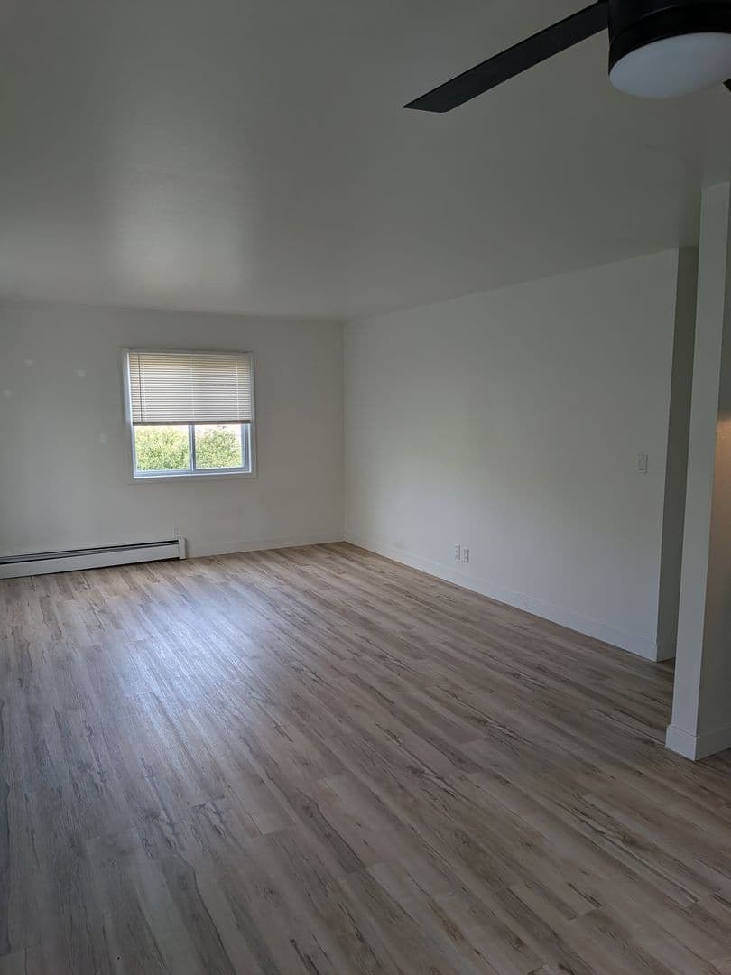 Wausau Apartment: 1016 Grand Ave