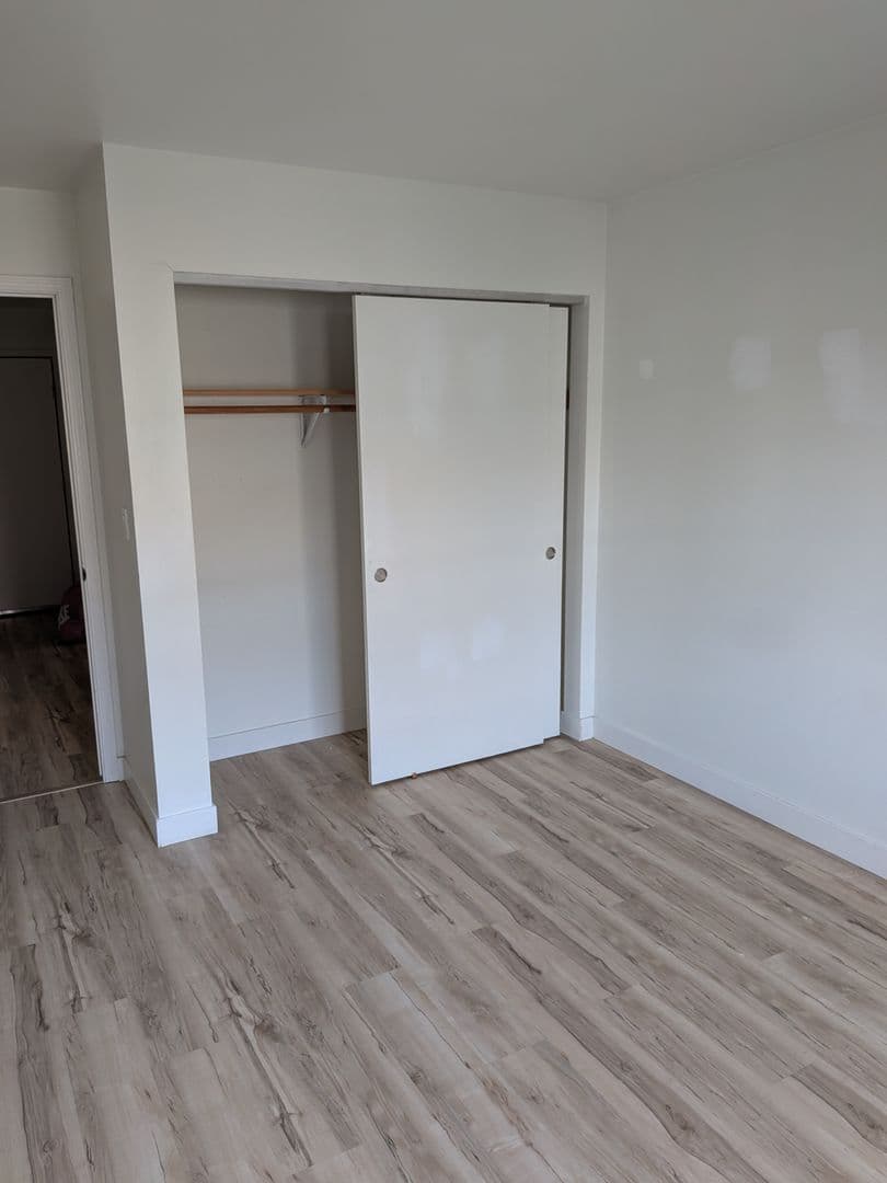 Wausau Apartment: 1016 Grand Ave