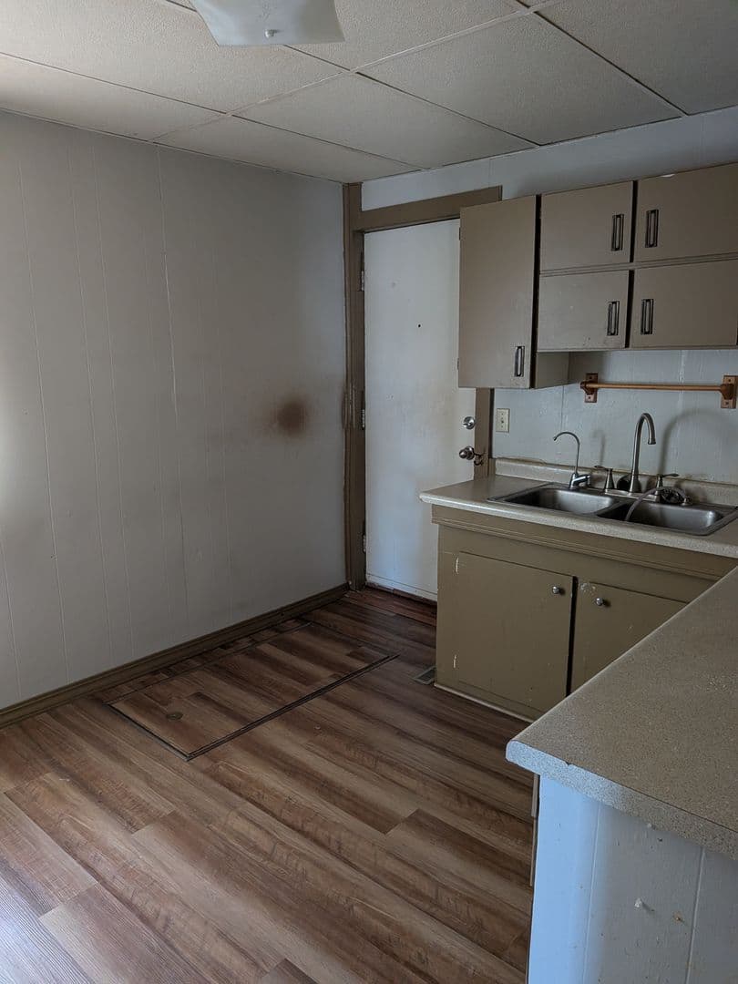 Stevens Point Multiplex: 1001 Park St Unit B