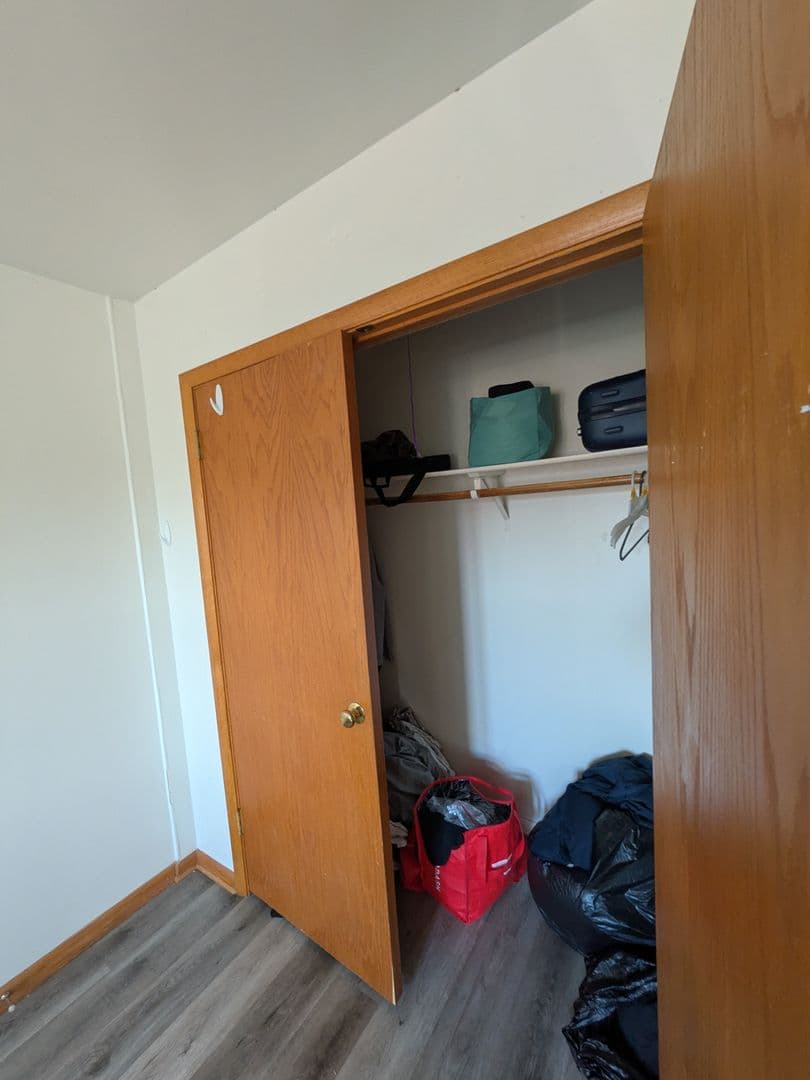 Wausau Apartment: 914 Grand Ave
