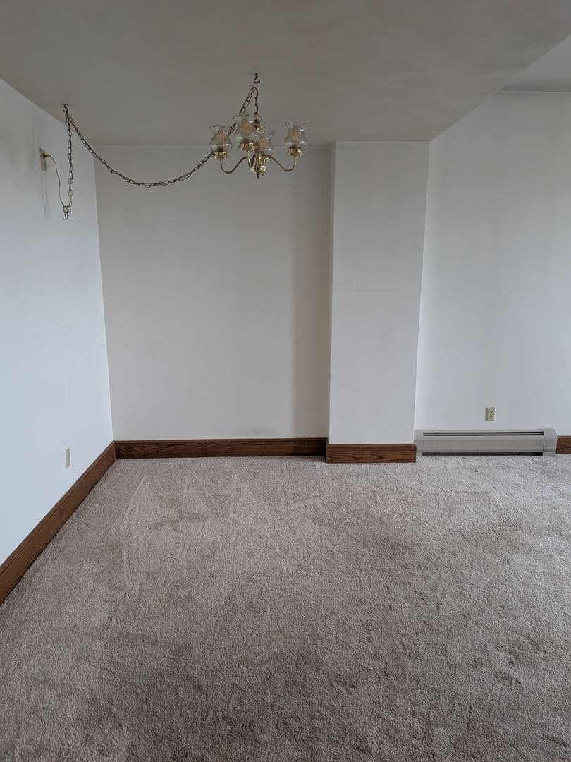 Stevens Point Apartment: 1408 Strongs Ave