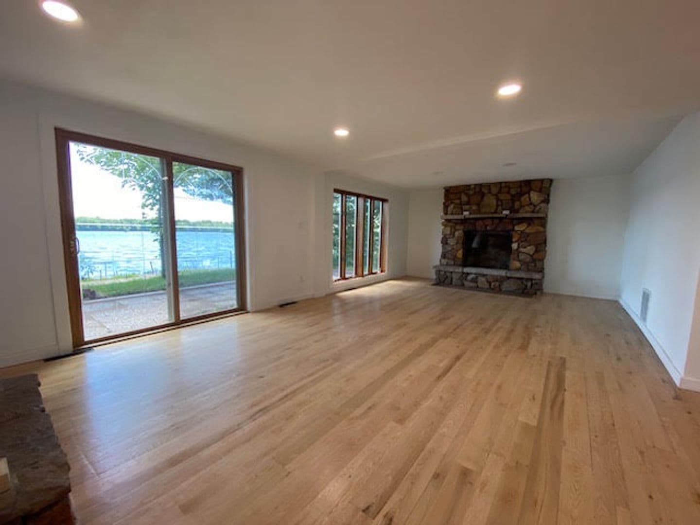 Mosinee House: 202361 Dubay Dr