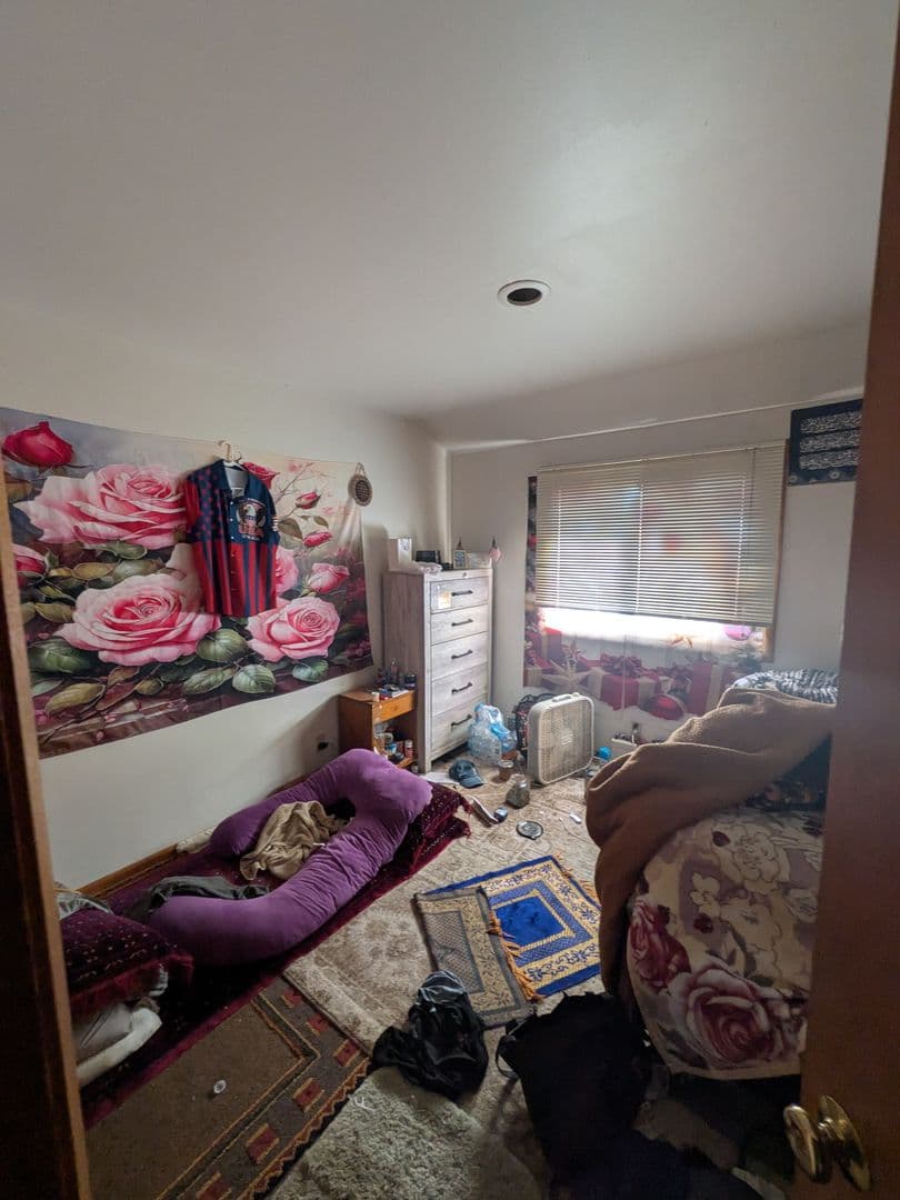 Wausau Apartment: 914 Grand Ave