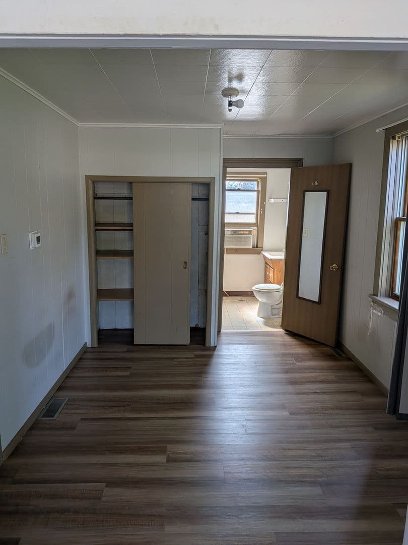 Stevens Point Multiplex: 1001 Park St Unit B
