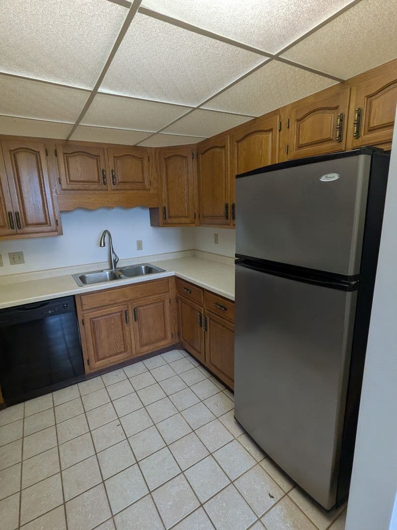 Stevens Point Apartment: 1408 Strongs Ave