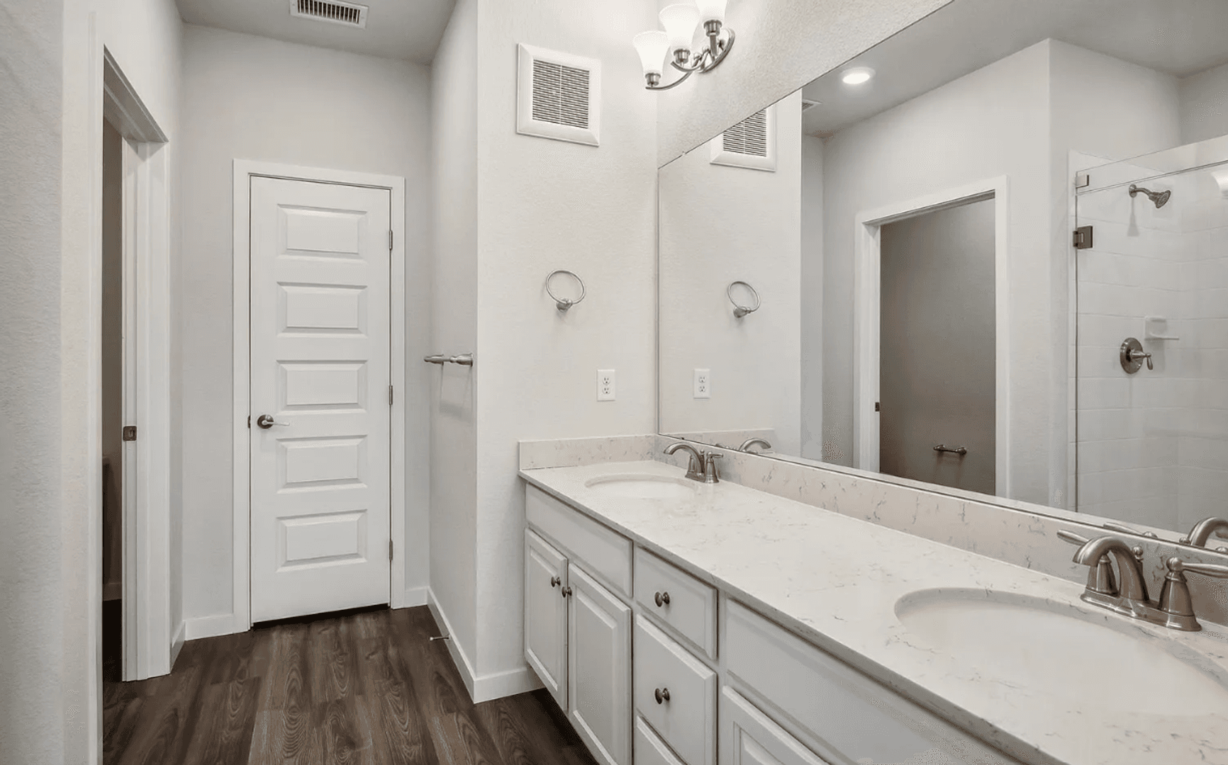 Broomfield Apartment: 487 Interlocken Blvd