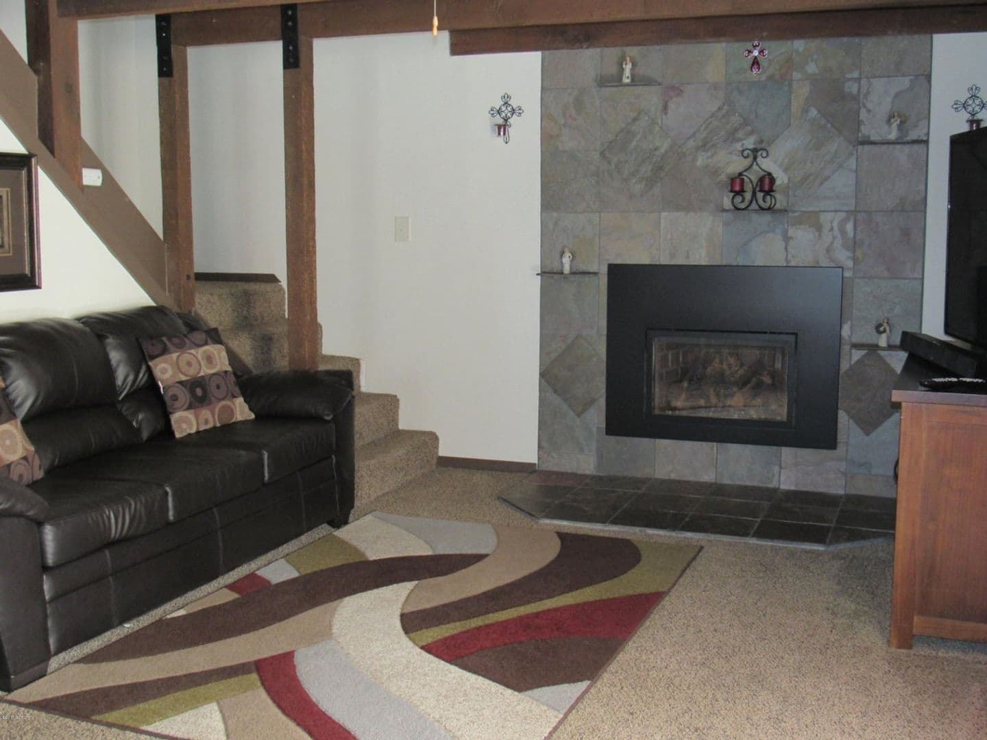 Granby House: 252 W Garnet Ave
