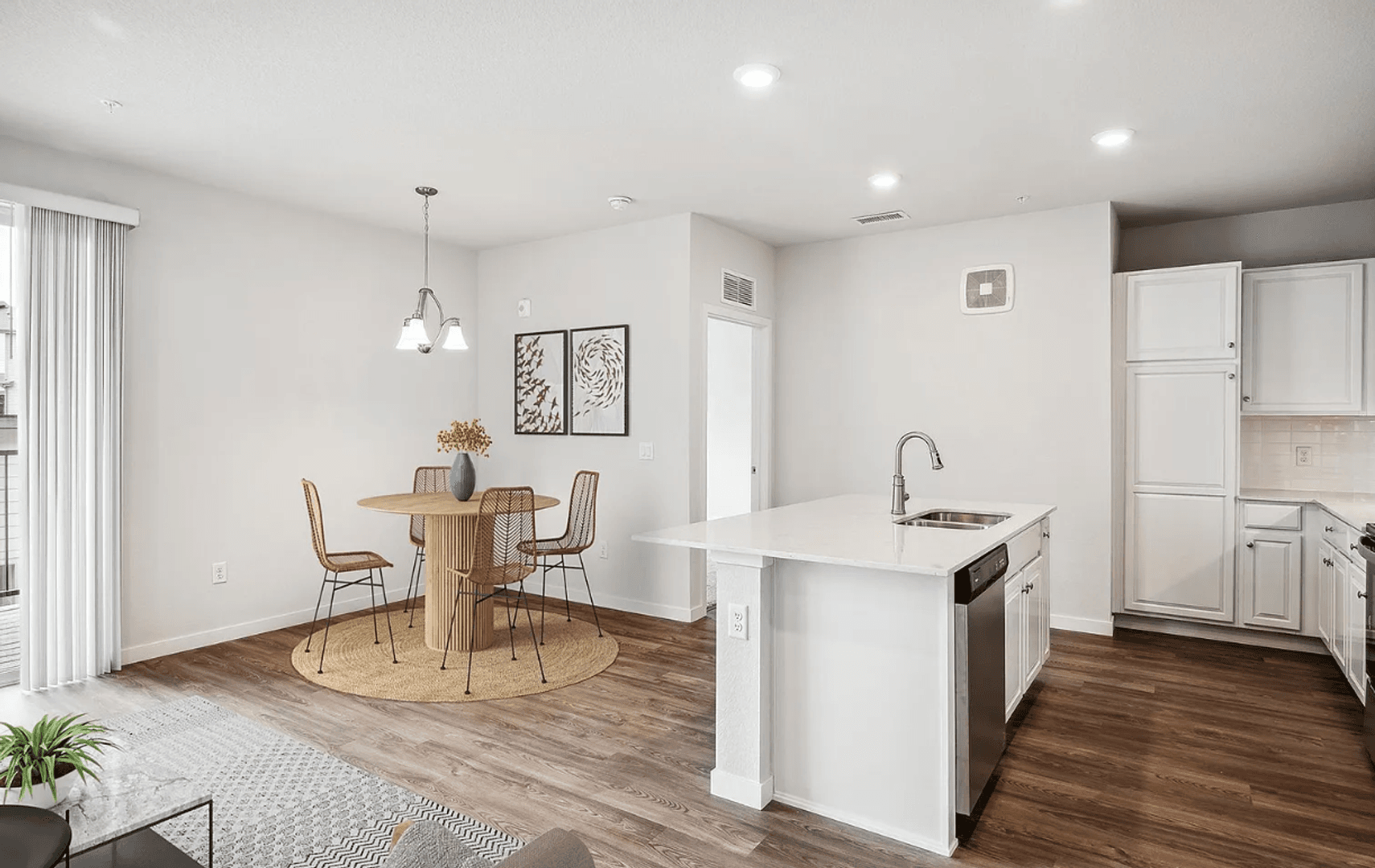 Broomfield Apartment: 487 Interlocken Blvd