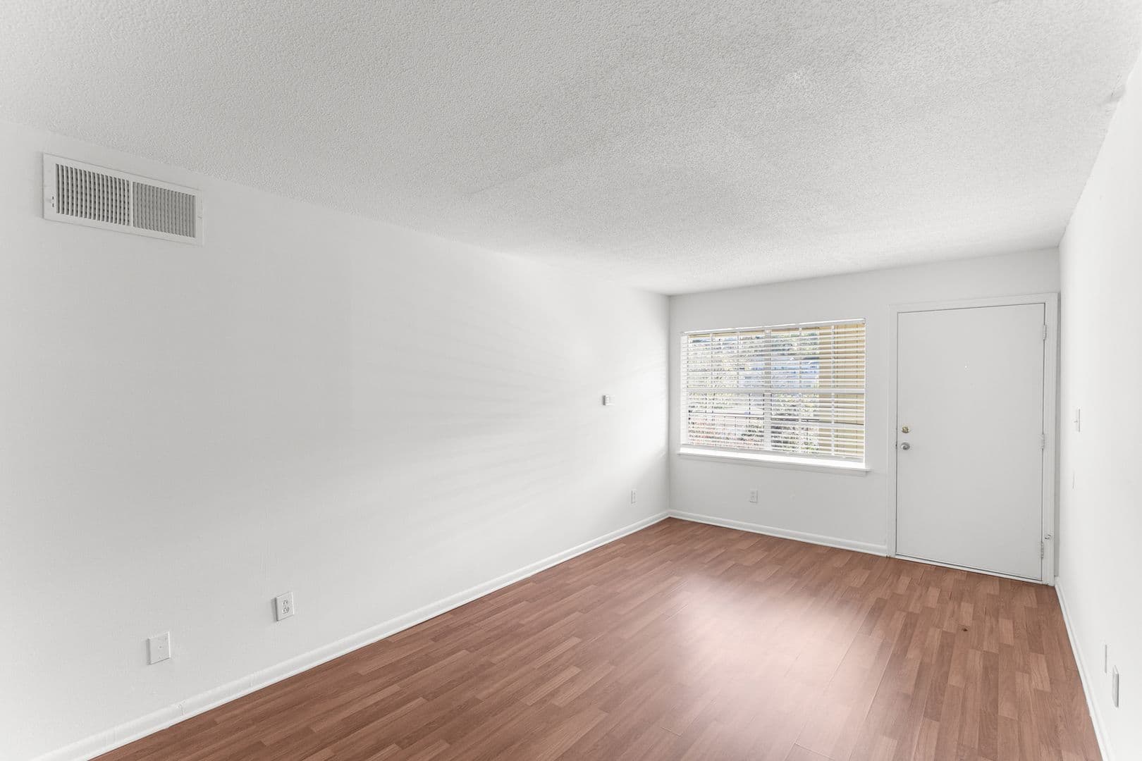 Birmingham Apartment: 1608-1620 14th Ave S