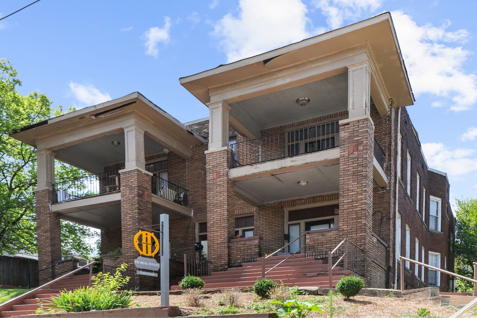 Birmingham Apartment: 1131 16th Avenue South