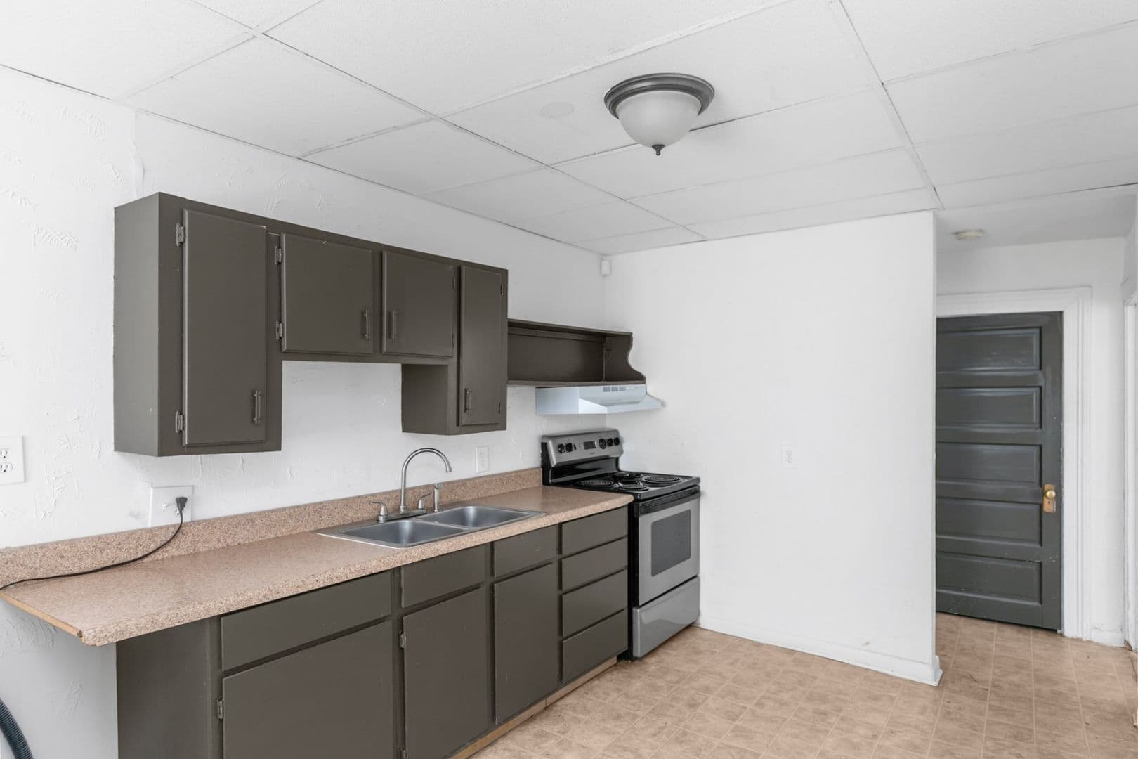 Birmingham Apartment: 1745-1747-1749-1751-1753-1755 13th Ave S