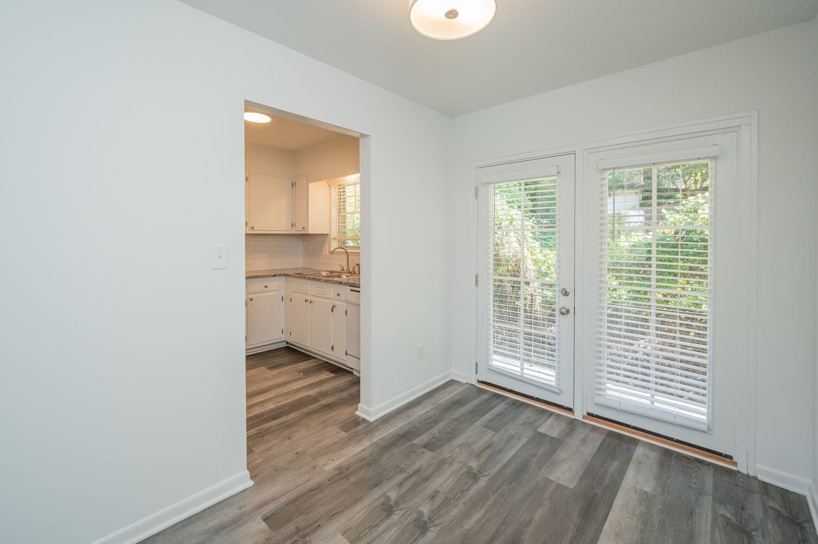 Birmingham Apartment: 3477 Cliff Terrace S