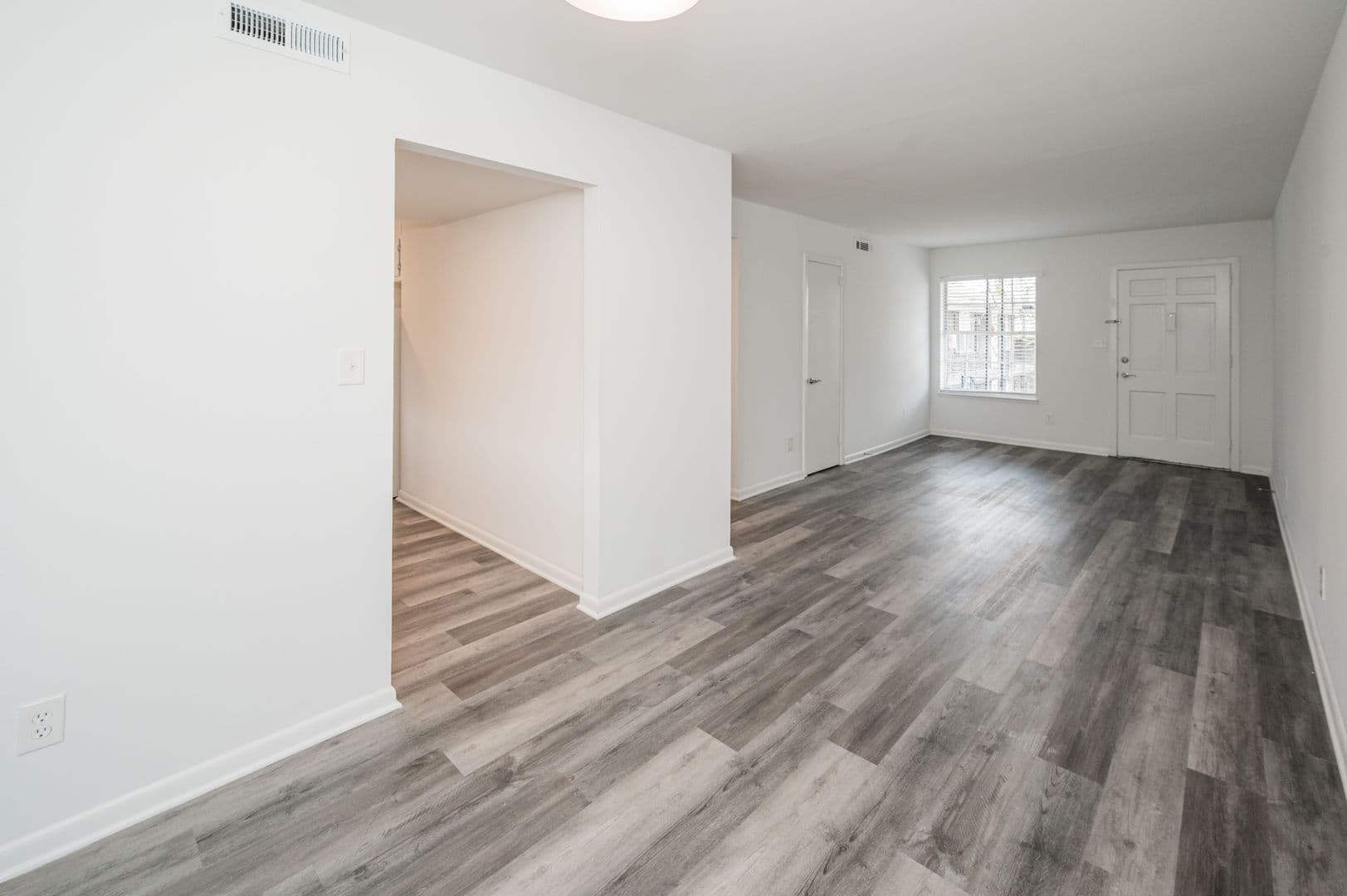 Birmingham Apartment: 3477 Cliff Terrace S