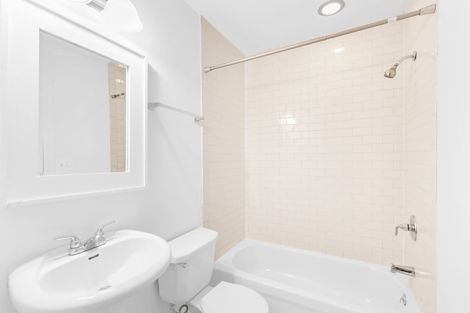 Birmingham Apartment: 731 16th Ave S