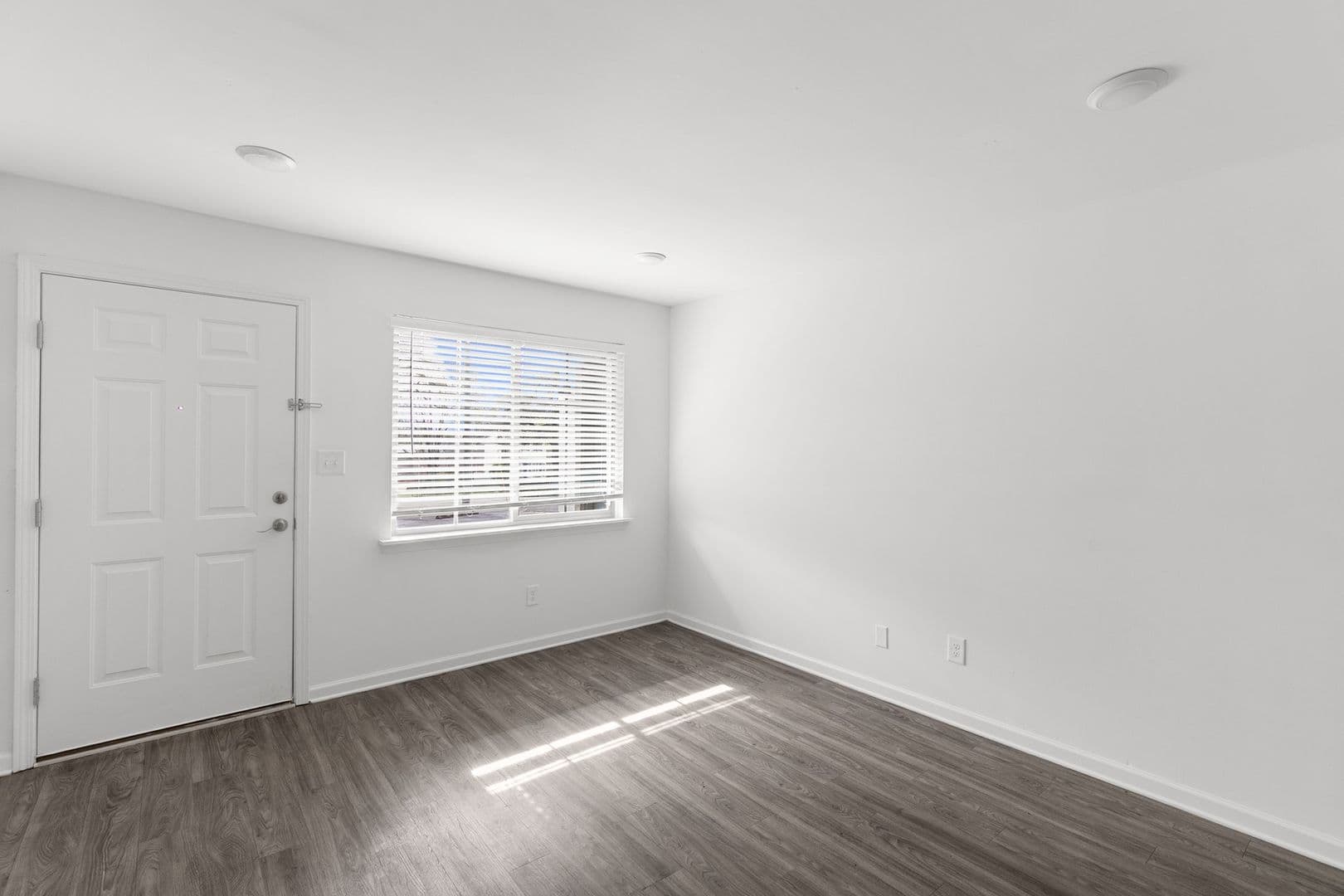 Birmingham Apartment: 4237-4241 5th Ave S