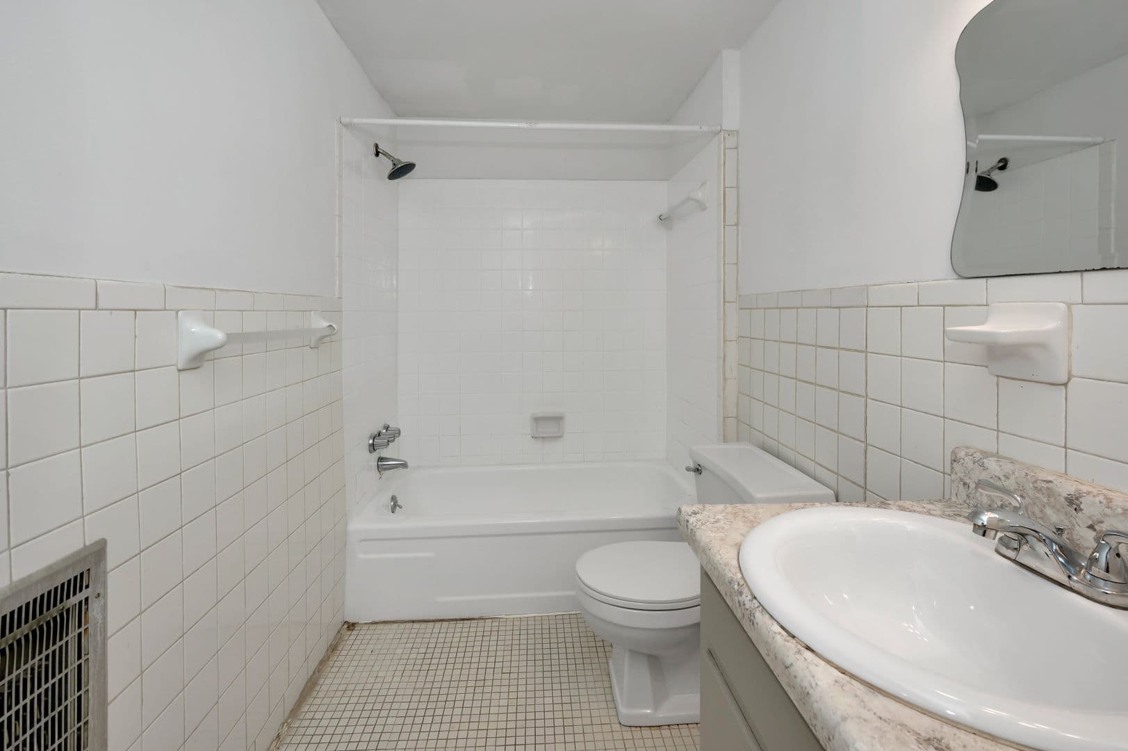 Birmingham Apartment: 1632 13 Street South