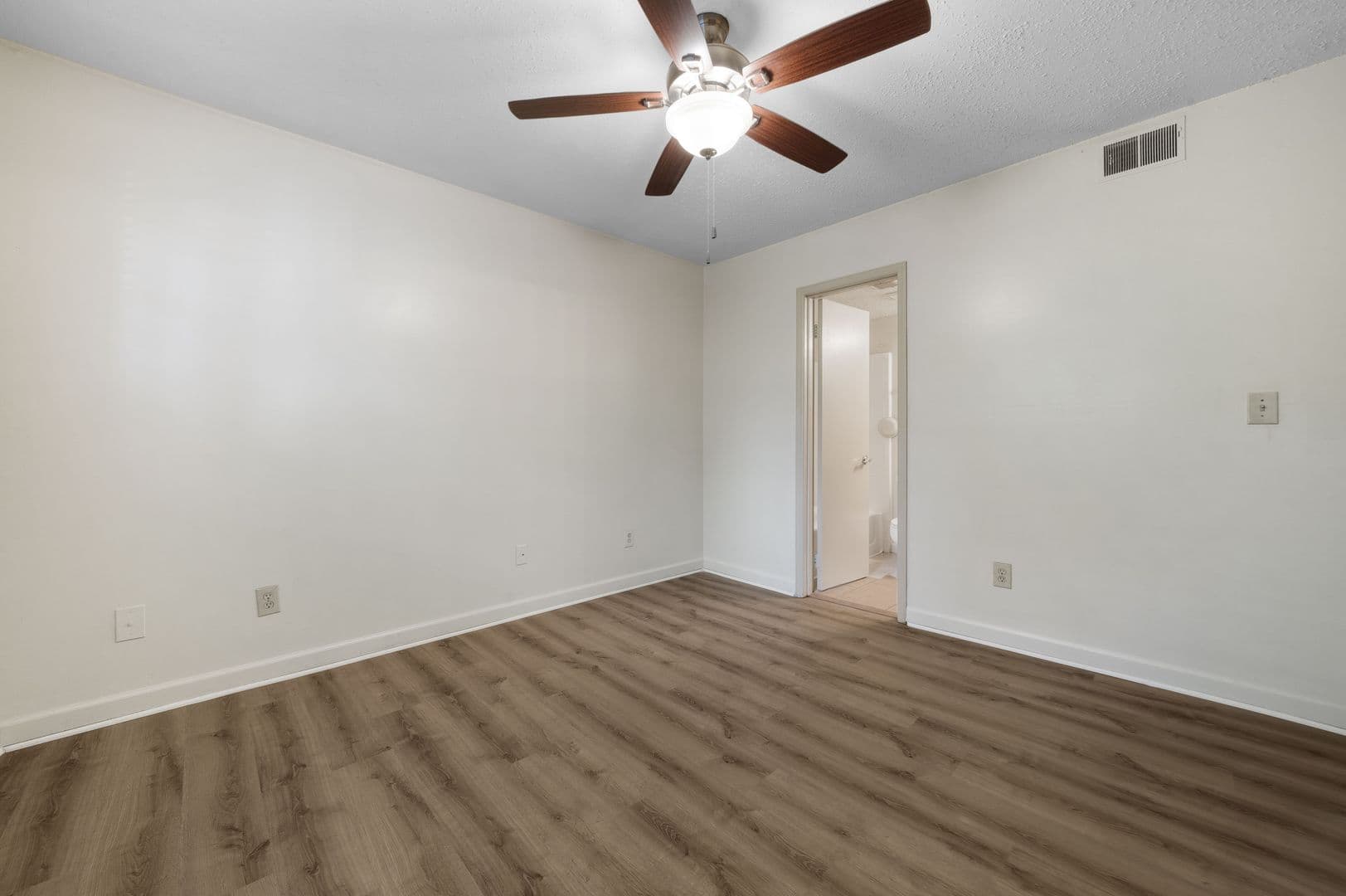 Birmingham Apartment: 1331 14th Ave S