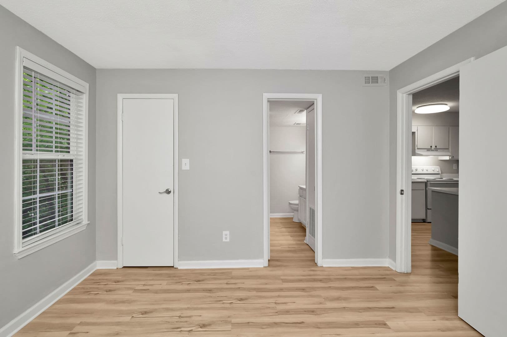 Birmingham Apartment: 1708 14th Avenue South
