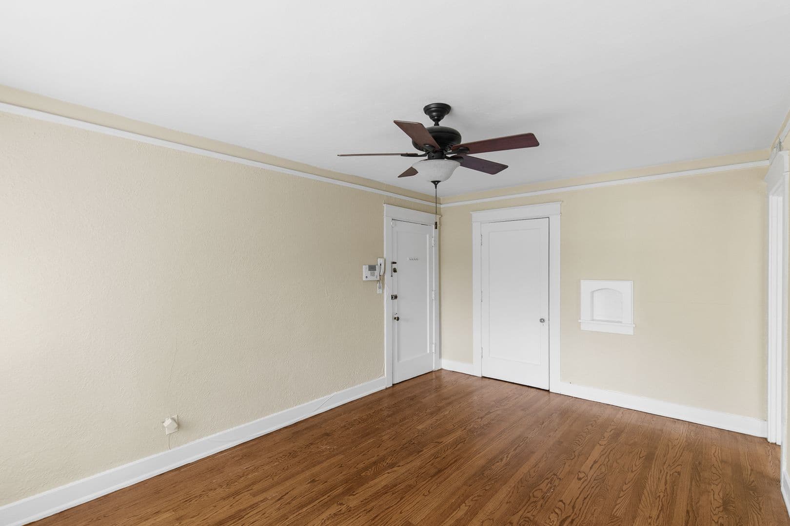 Birmingham Apartment: 633 Idlewild Circle