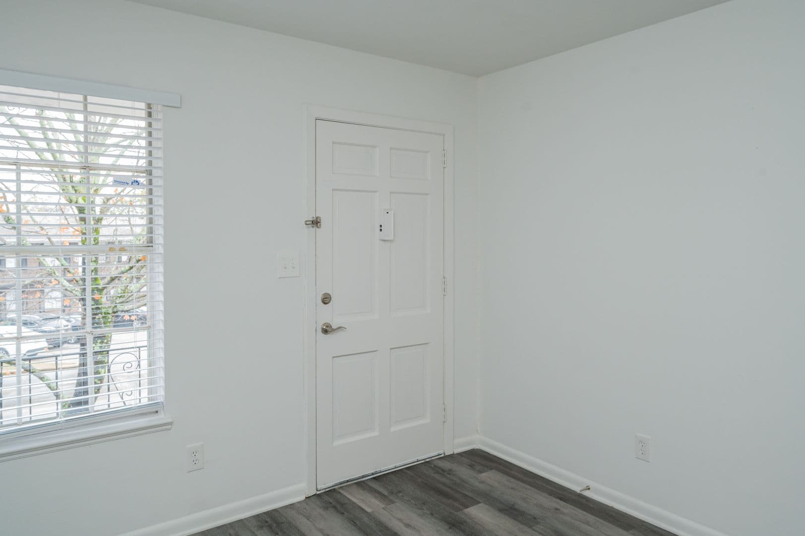 Birmingham Apartment: 3477 Cliff Terrace S