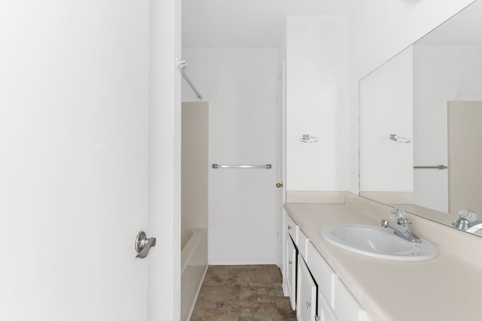 Birmingham Apartment: 1325 34th Street South