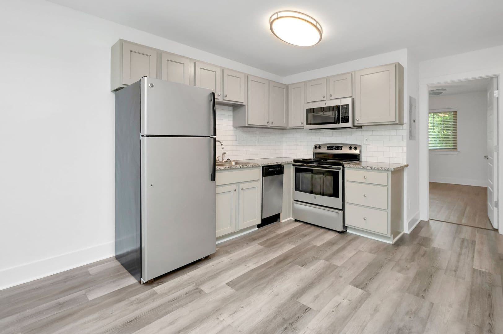 Birmingham Apartment: 1501 15th Ave S