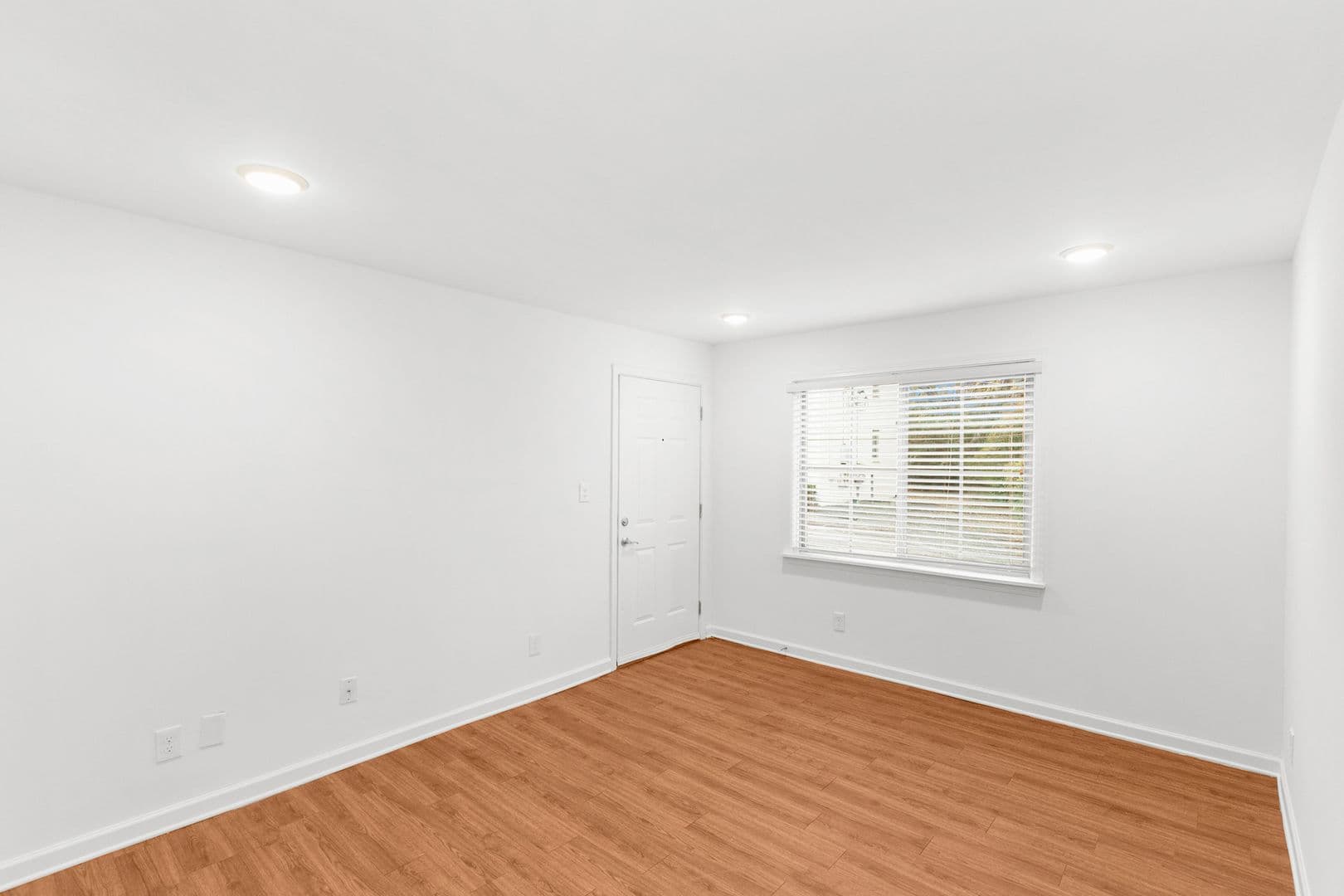 Birmingham Apartment: 4416-4420 5th Ave S