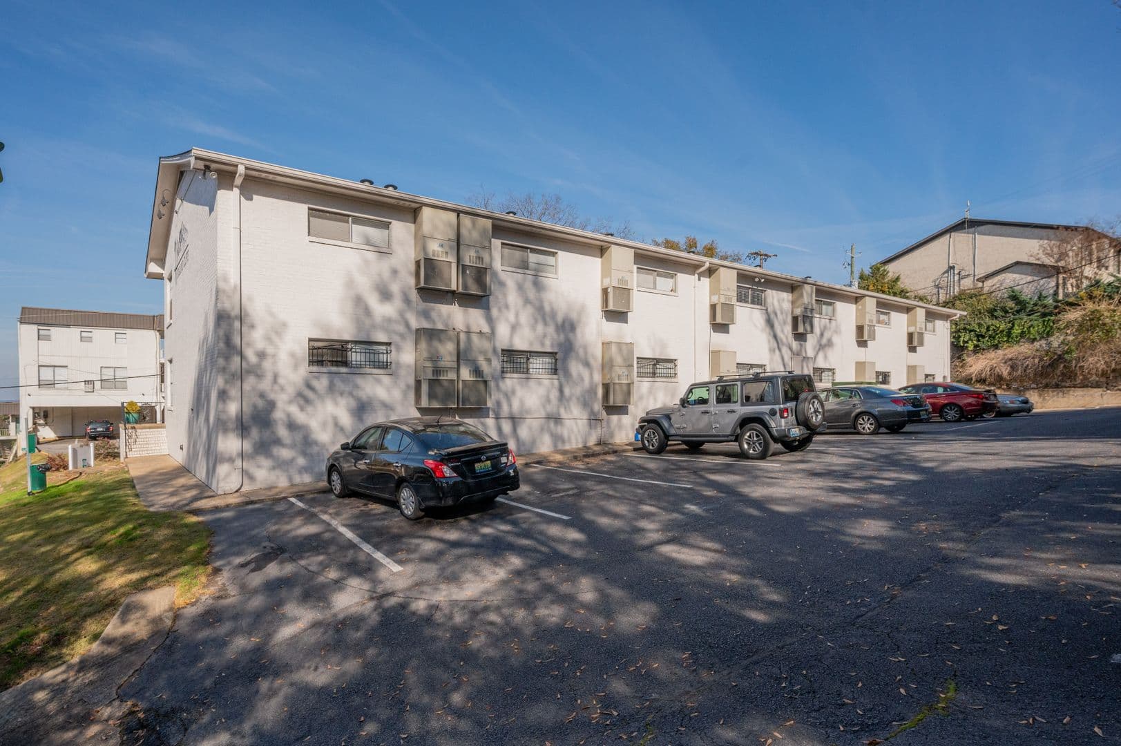 Birmingham Apartment: 3401 Cliff Road