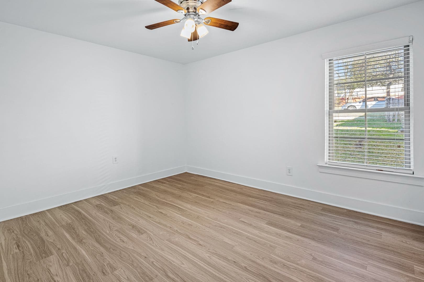 Birmingham Apartment: 4226 5th Ave S