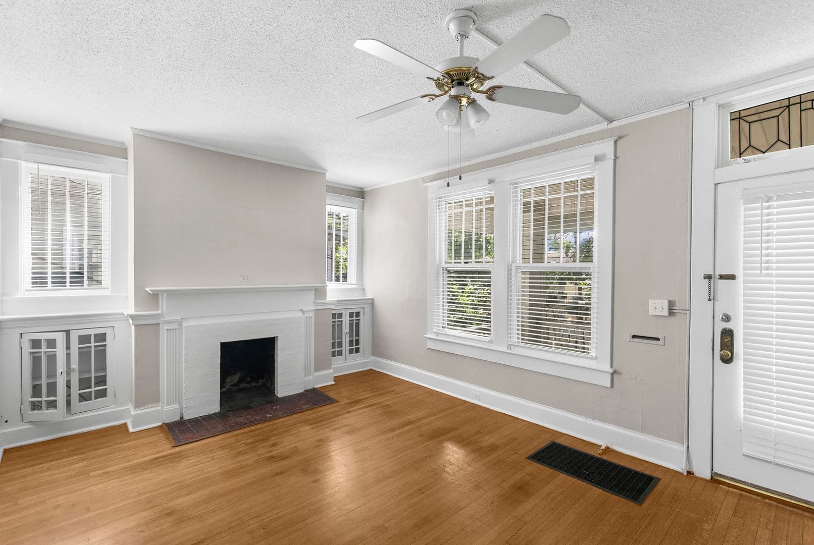 Birmingham Apartment: 1429 18th Street South