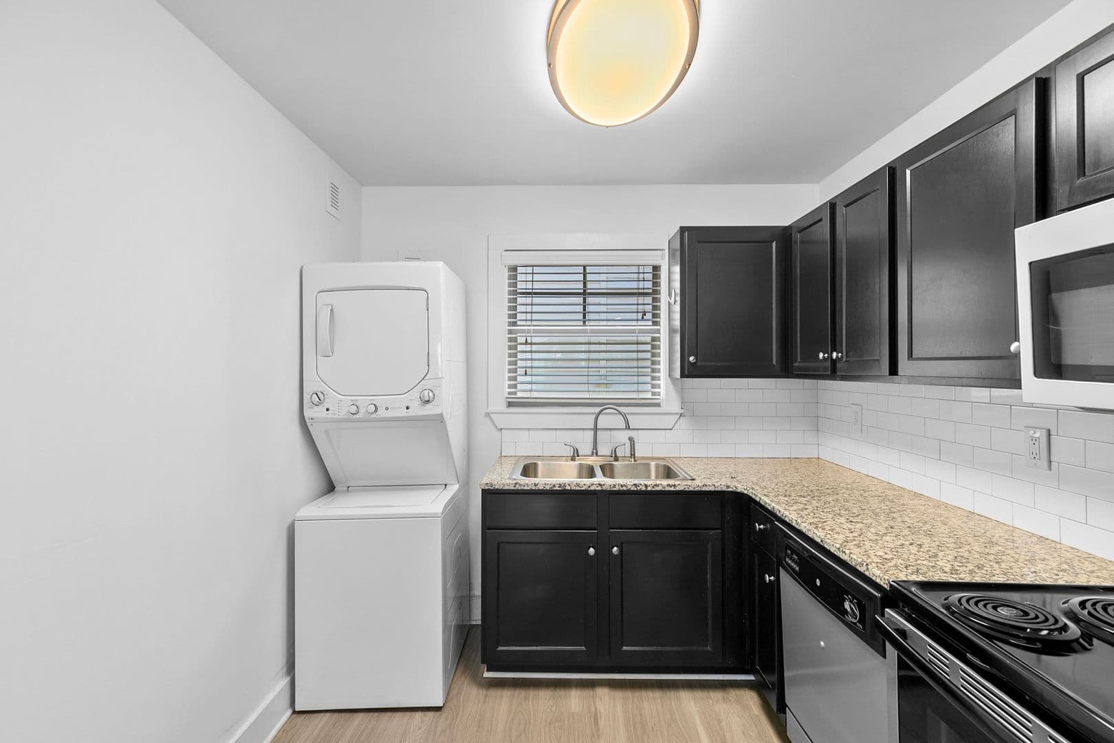 Birmingham Apartment: 3820 4th Ave S