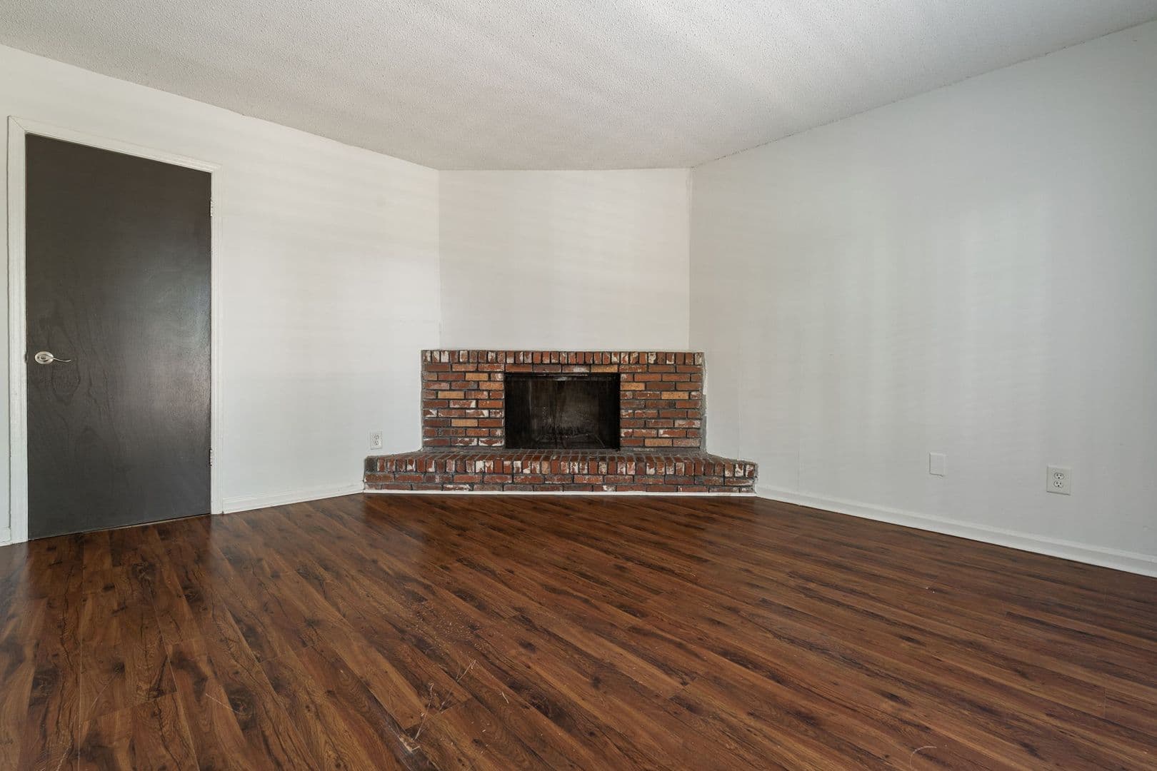 Birmingham Apartment: 1200 18th Ave S