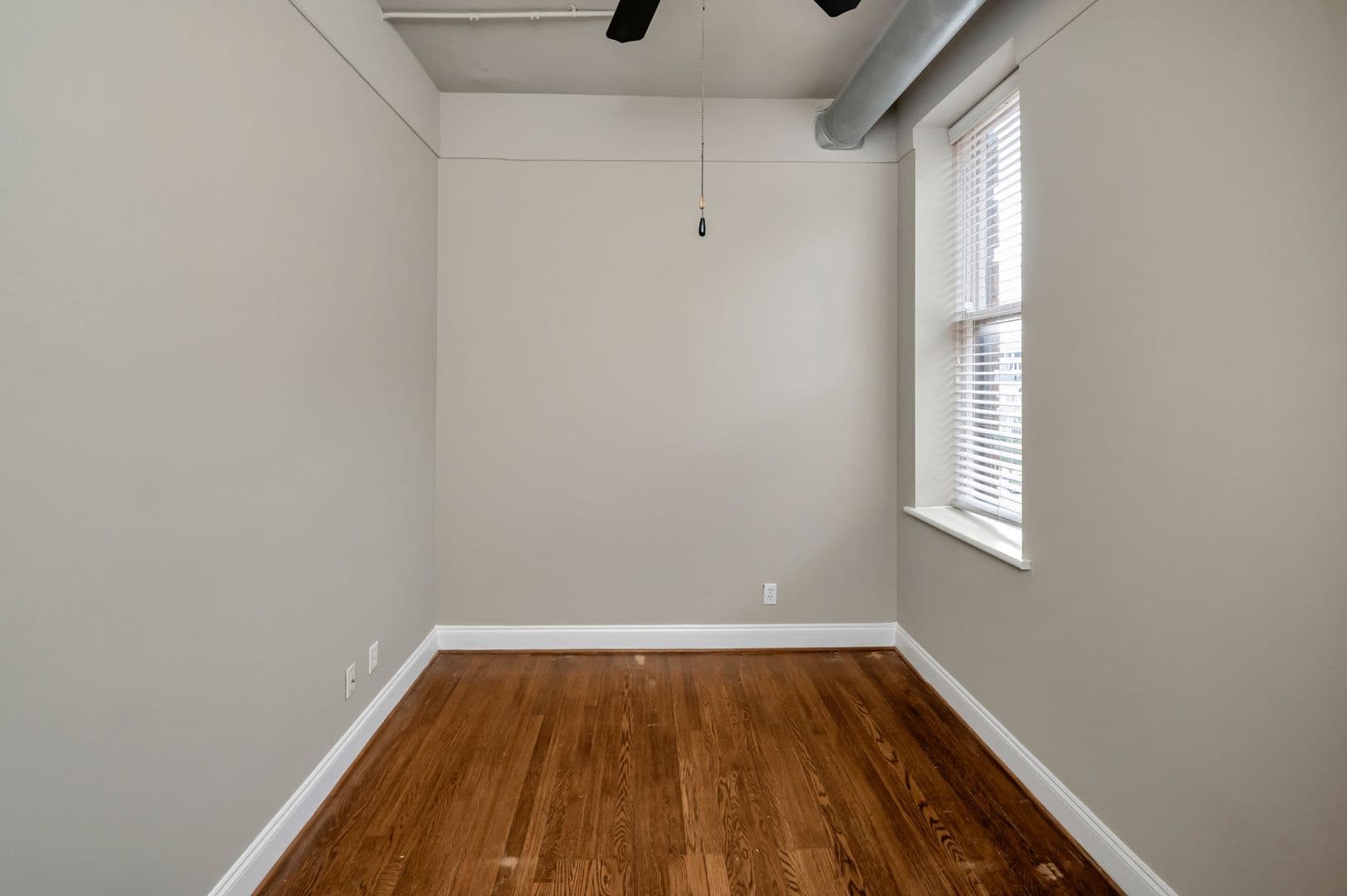 Birmingham Apartment: 1124 20th Street South