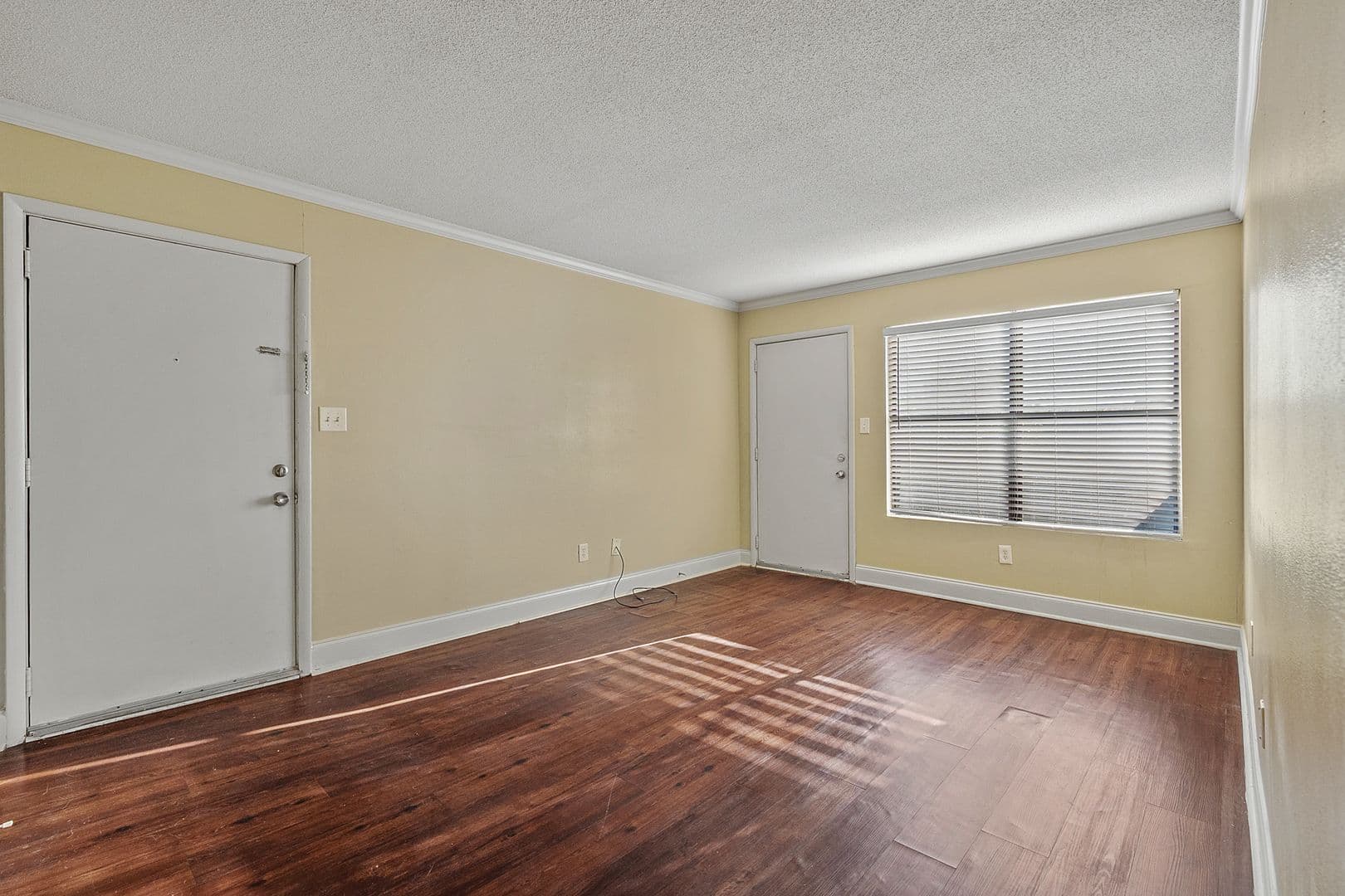 Birmingham Apartment: 3800A 3812B 3824C 5th Ave South