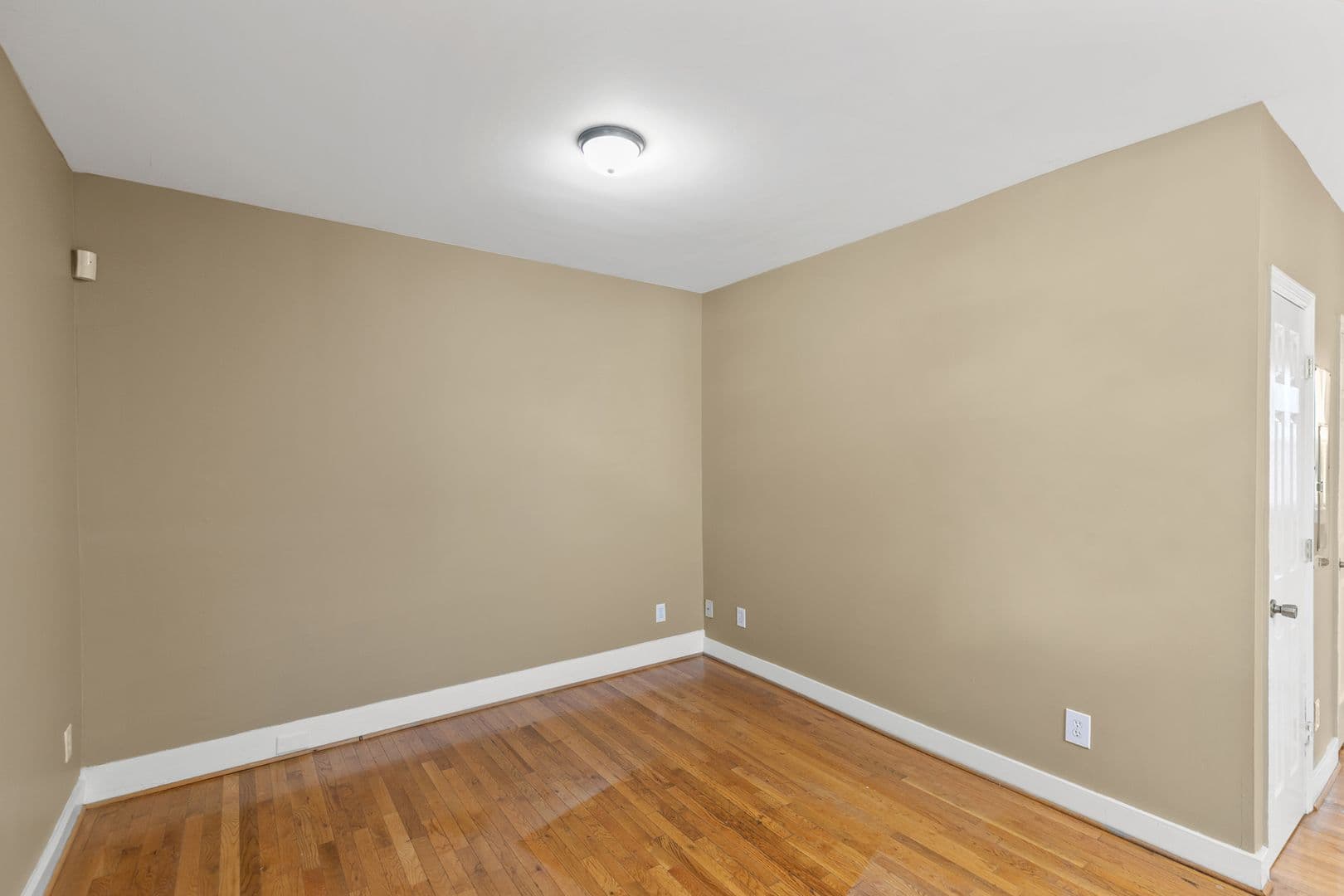 Birmingham Apartment: 1436 18th Street South