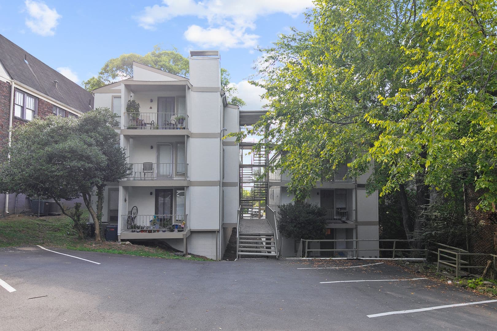 Birmingham Apartment: 1508 33rd Street S