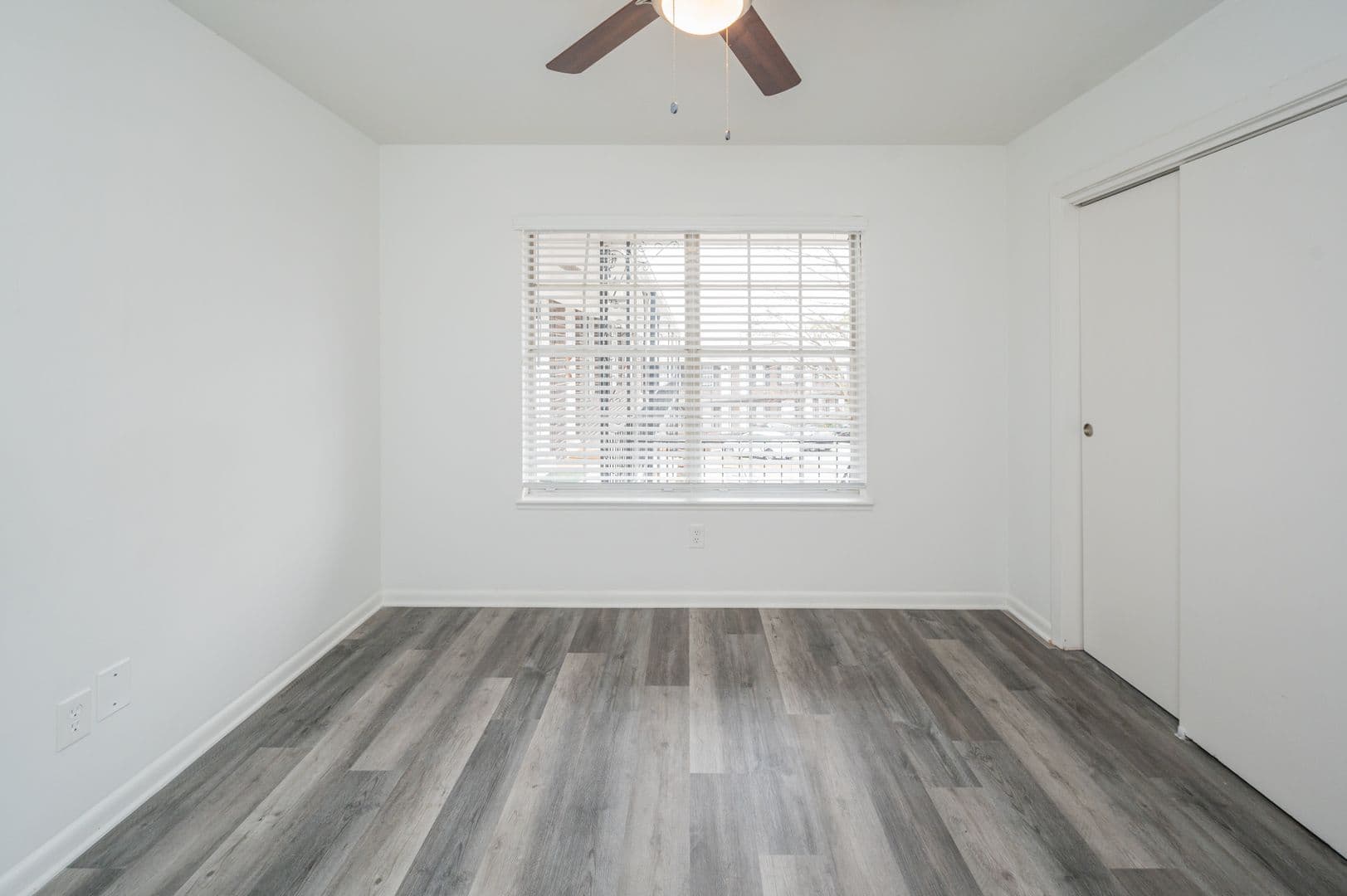 Birmingham Apartment: 3477 Cliff Terrace S