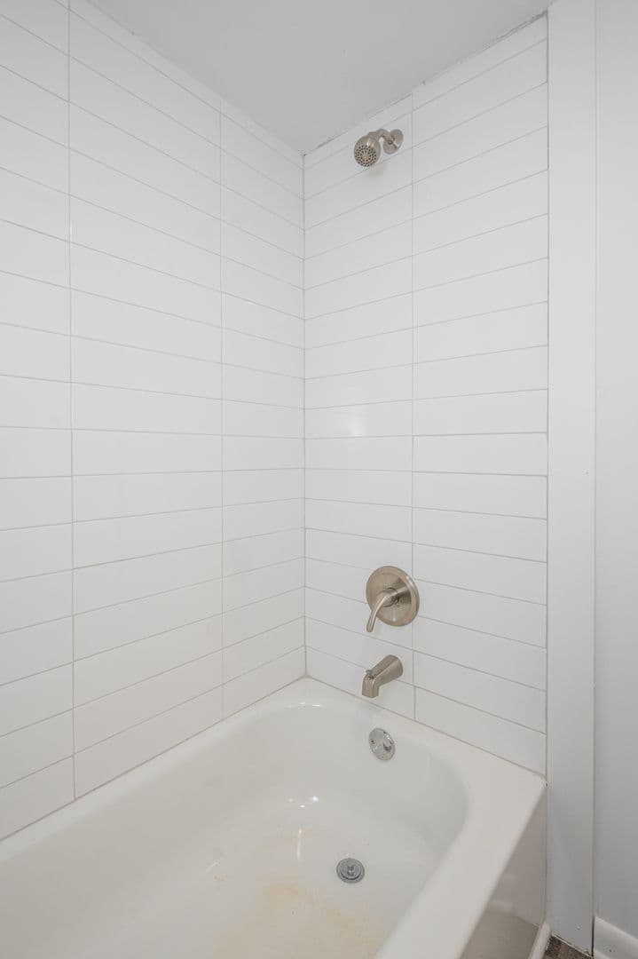 Birmingham Apartment: 3314 Cliff Road S