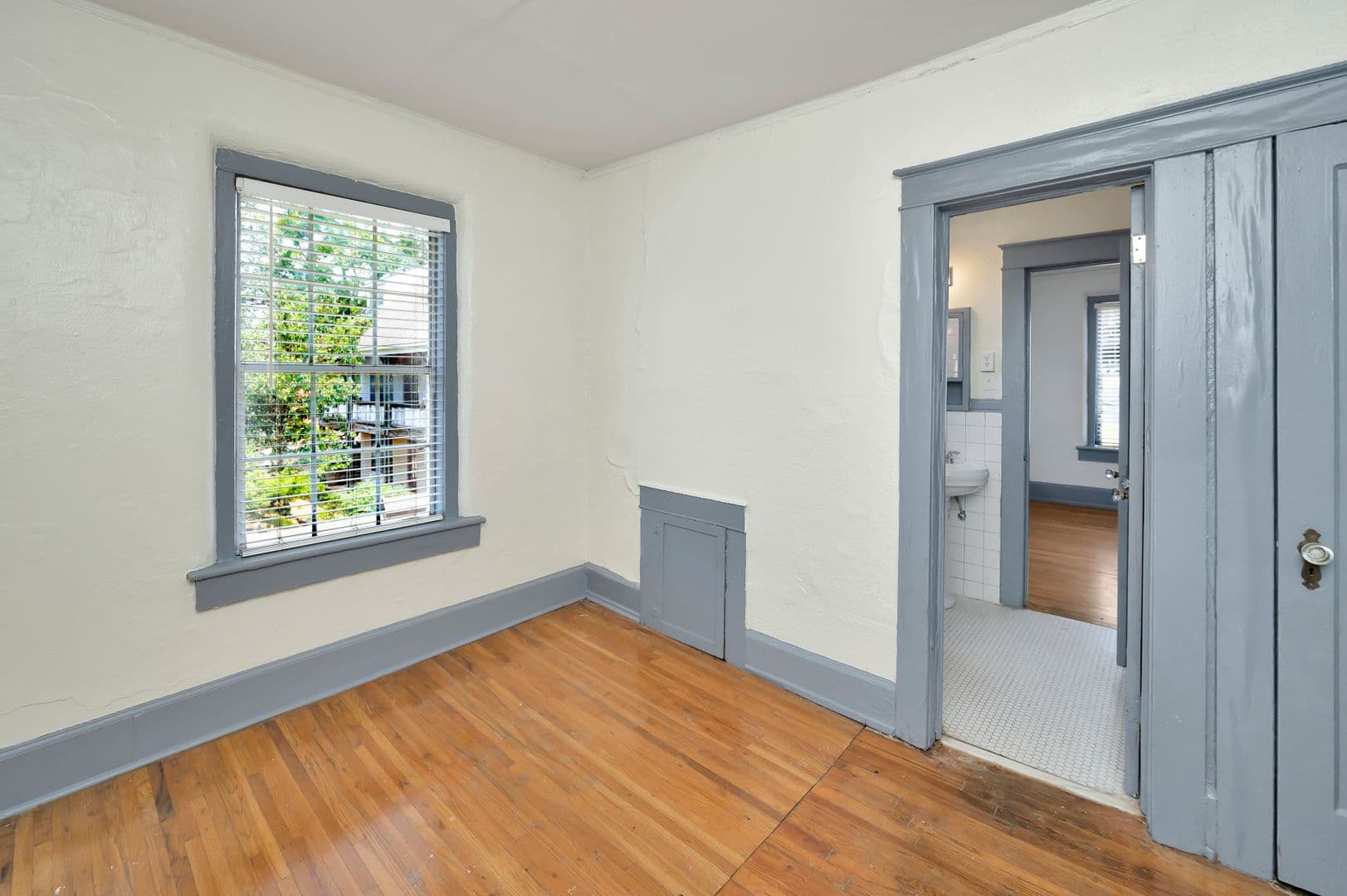 Birmingham Apartment: 1141 14th Street South