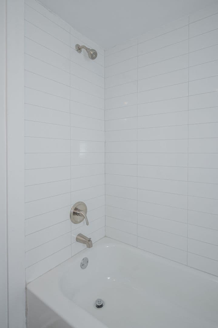 Birmingham Apartment: 3314 Cliff Road S