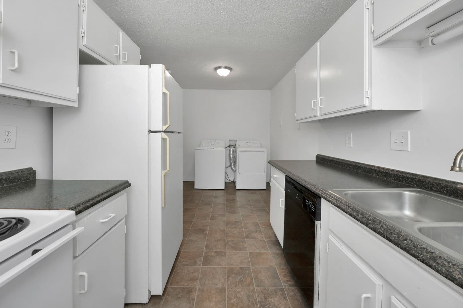 Birmingham Apartment: 1640-1644 12th Street S