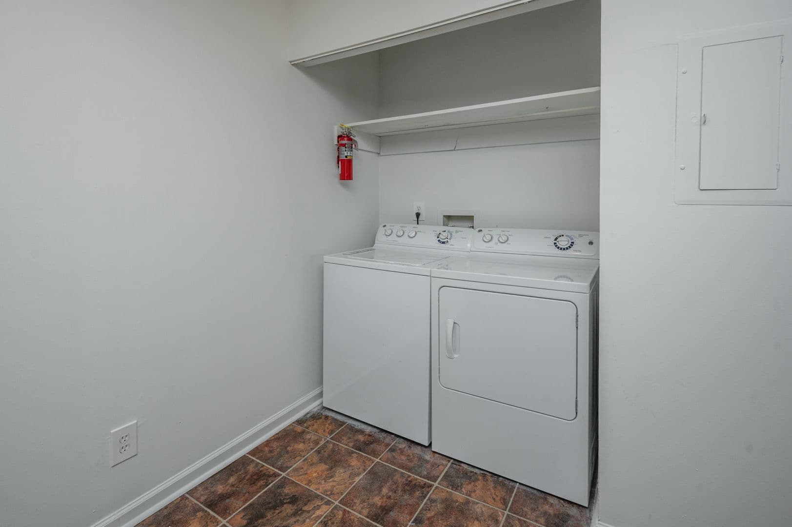 Birmingham Apartment: 1119 11th Place S