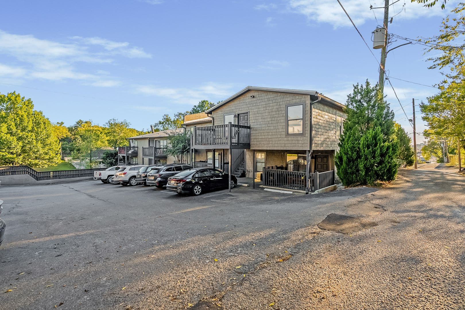 Birmingham Apartment: 3800A 3812B 3824C 5th Ave South