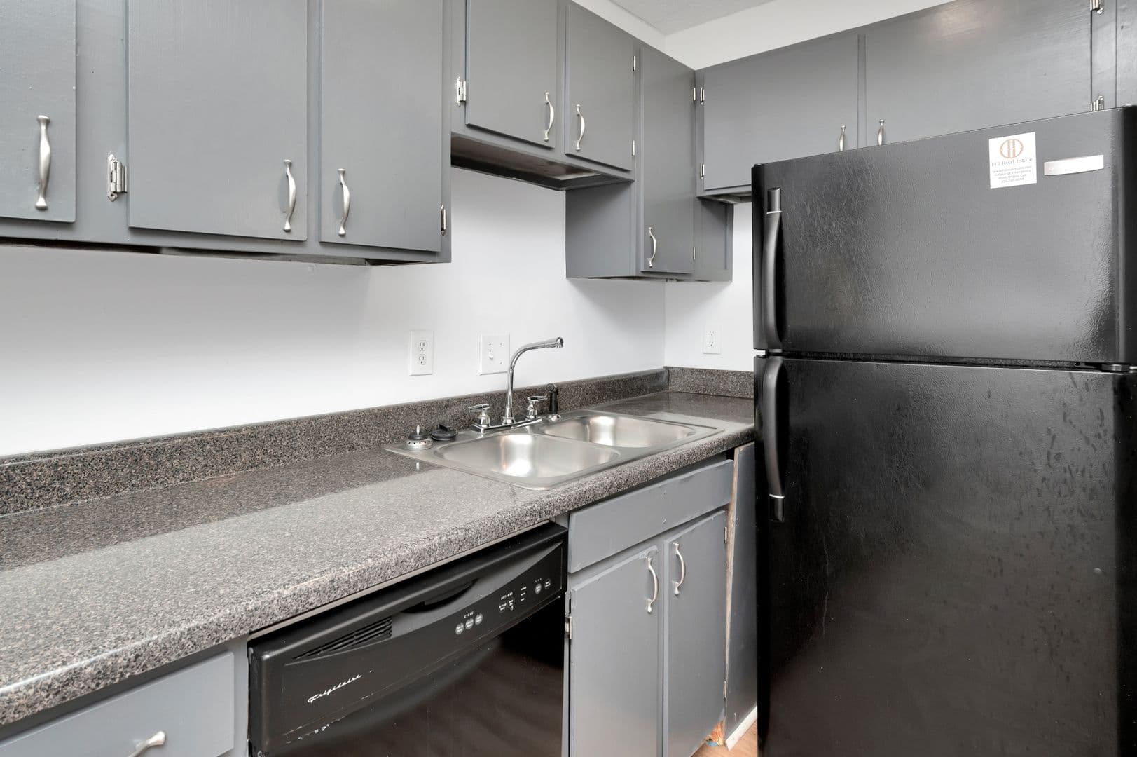 Birmingham Apartment: 1620 11th Place S