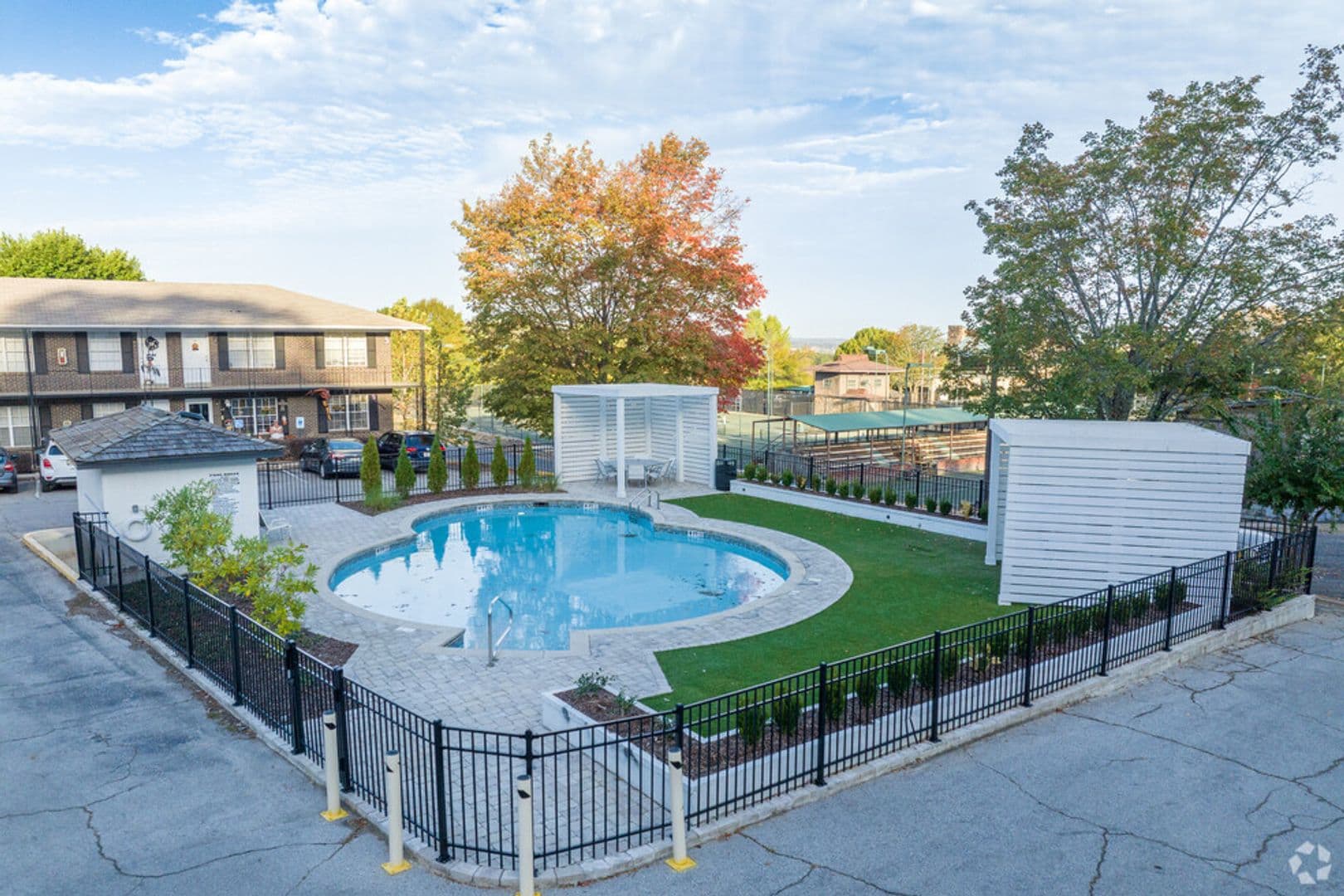 Birmingham Apartment: 3477 Cliff Terrace S