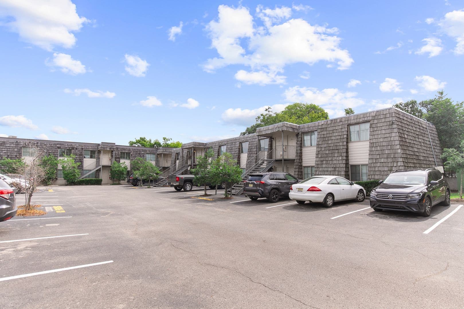 Birmingham Apartment: 827 30th Street S